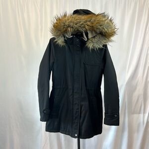 Black padded quilted parka size small